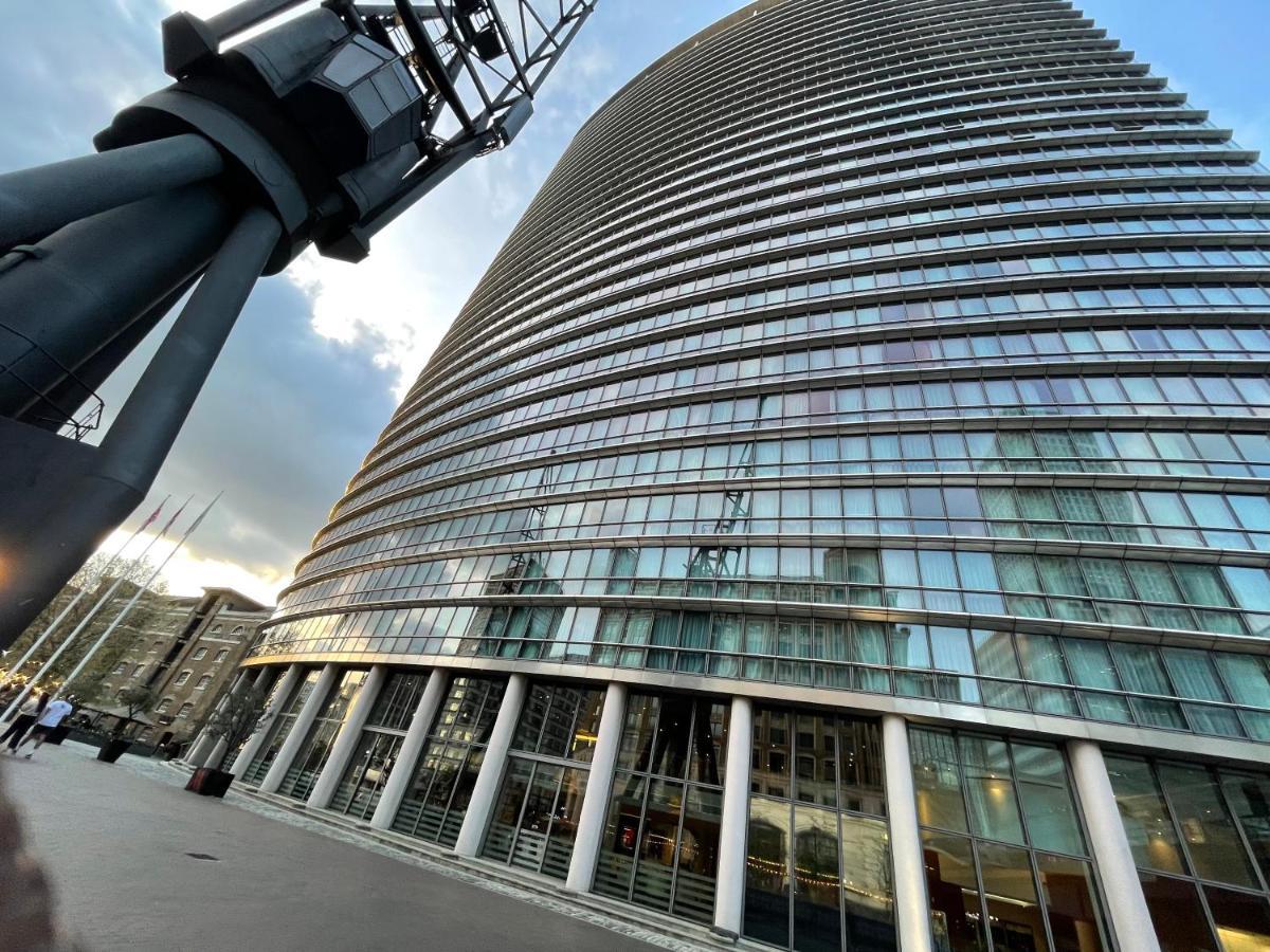 Stunning View 2 Bed Apartment - Canary Wharf City London Exterior photo